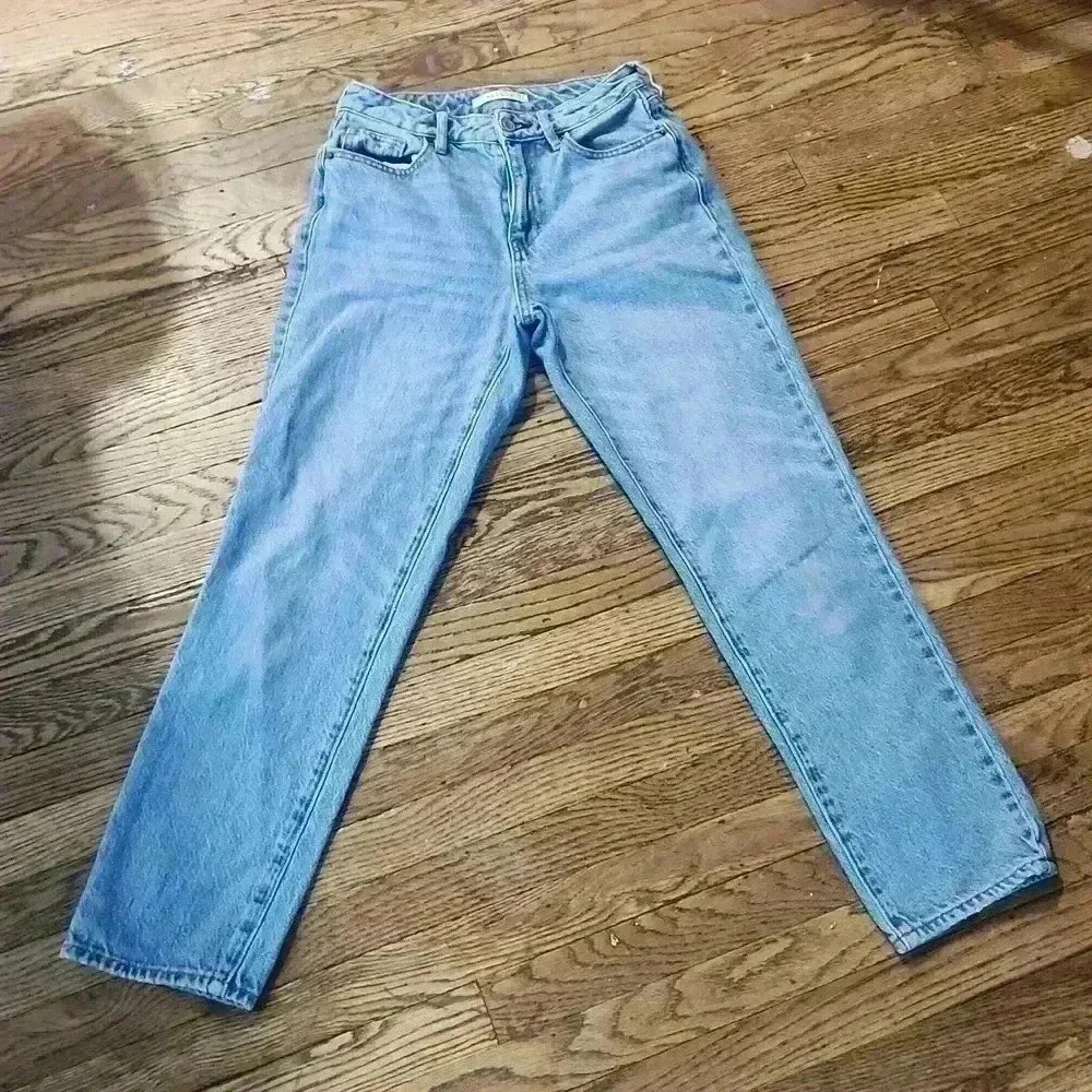 Pacsun mom jeans size 23